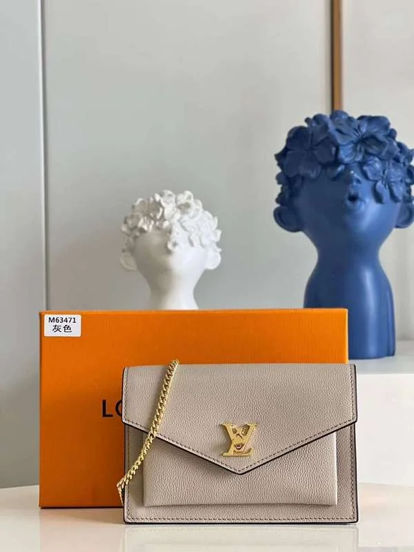 Holiday Attire Sale LOV2 Bags - Luxurious Bags  585 Trendy Totes, Shop & Save