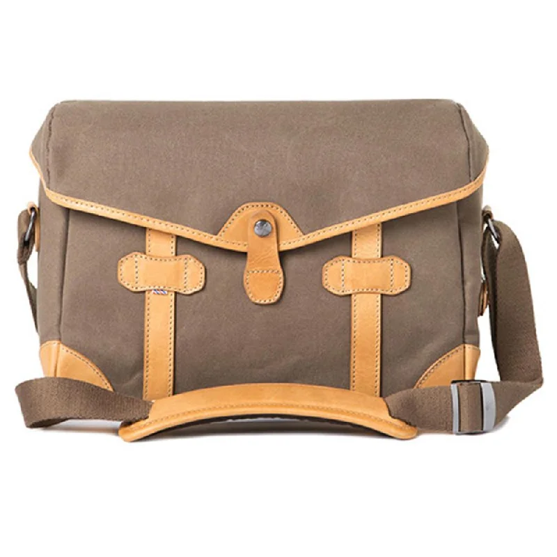 Fashionista Favorites Barber Shop Small Messenger "Pageboy" Camera Bag (Canvas & Leather, Sand) Luxury Meets Affordability – Shop Stunning Bags Now Fashionista Favorites Barber Shop Small Messenger "Pageboy" Camera Bag (Canvas & Leather, Sand) Luxury Meets Affordability – Shop Stunning Bags Now