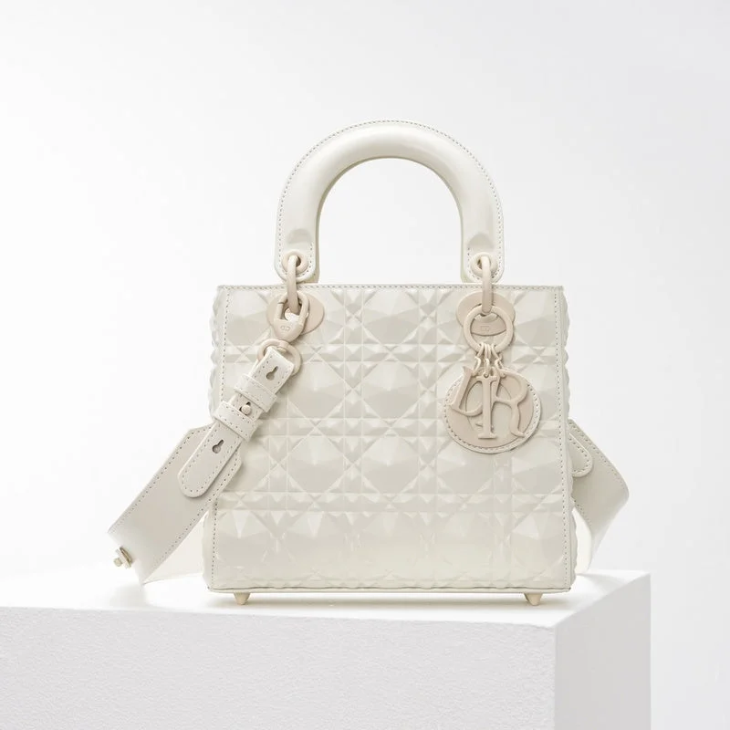 Casual Chic LCE - DOR Bags - 410 Premium Bags At Special Prices