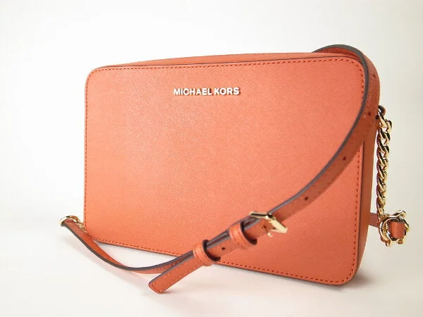 Seasonal Style Discounts Michael Kors Red Chain Shoulder Bag 35T8GT Elegant Bags, Limited Stock Available Seasonal Style Discounts Michael Kors Red Chain Shoulder Bag 35T8GT Elegant Bags, Limited Stock Available