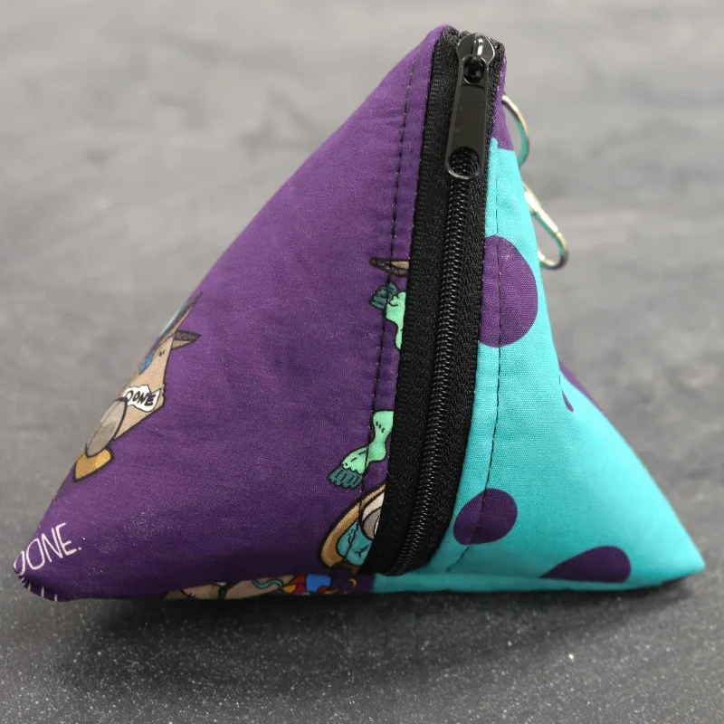 Luxury Bags For Working Professionals D4 Pyramid Style Bag for Notions and Mini Skeins in Demi "Sew Done." Stylish Bags, Unbeatable Prices Luxury Bags For Working Professionals D4 Pyramid Style Bag for Notions and Mini Skeins in Demi "Sew Done." Stylish Bags, Unbeatable Prices