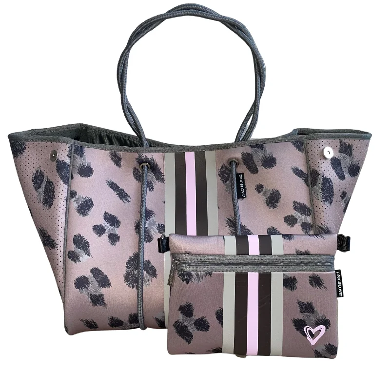 Luxury Bags On Sale CLEARANCE: Classic Large Tote - Kitimat Best Bag Sale Of The Season Luxury Bags On Sale CLEARANCE: Classic Large Tote - Kitimat Best Bag Sale Of The Season