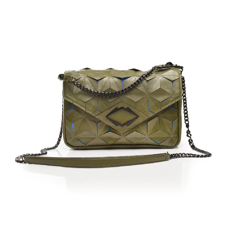 Daring Fashion Promotions Grande GG Sleek And Stylish Handbags At Lower Prices