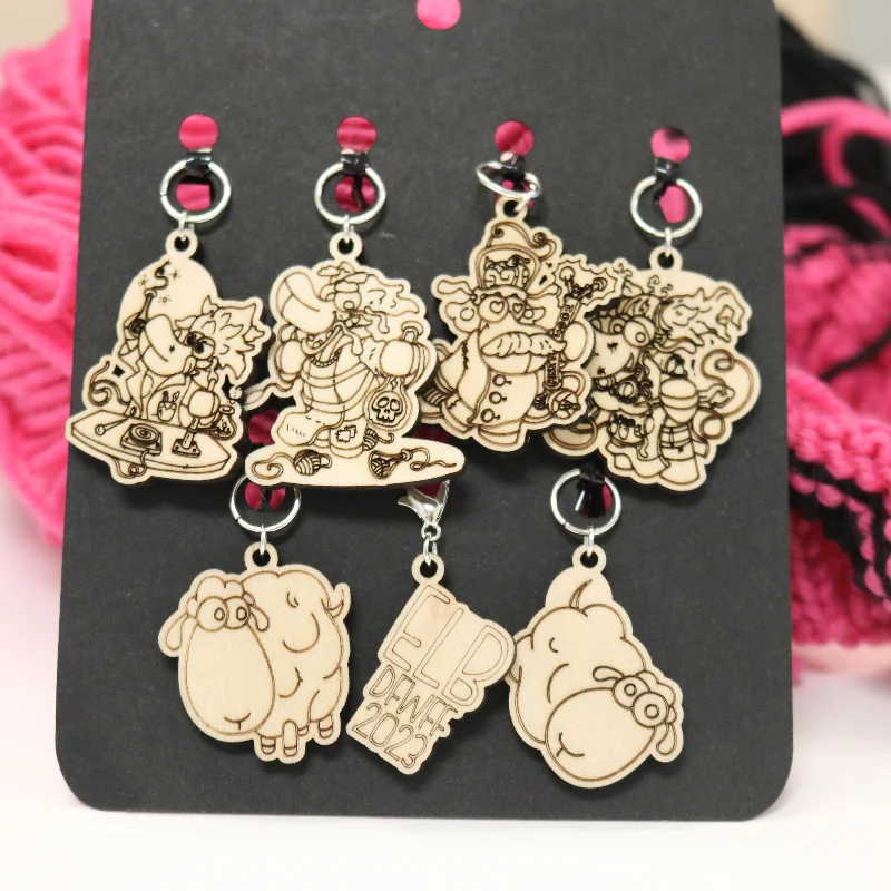 Feminine Luxe Style Sale Wooden Stitch Marker Set in Dr Fiberstein Sheeple Premium Bags, Special Prices Feminine Luxe Style Sale Wooden Stitch Marker Set in Dr Fiberstein Sheeple Premium Bags, Special Prices