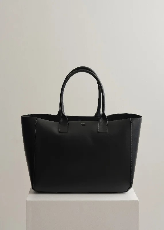 Luxury Bags For Working Professionals LARGE FILIPPO BAG - VITELLO BLACK Trendy Handbags At Limited-Time Discounts Luxury Bags For Working Professionals LARGE FILIPPO BAG - VITELLO BLACK Trendy Handbags At Limited-Time Discounts