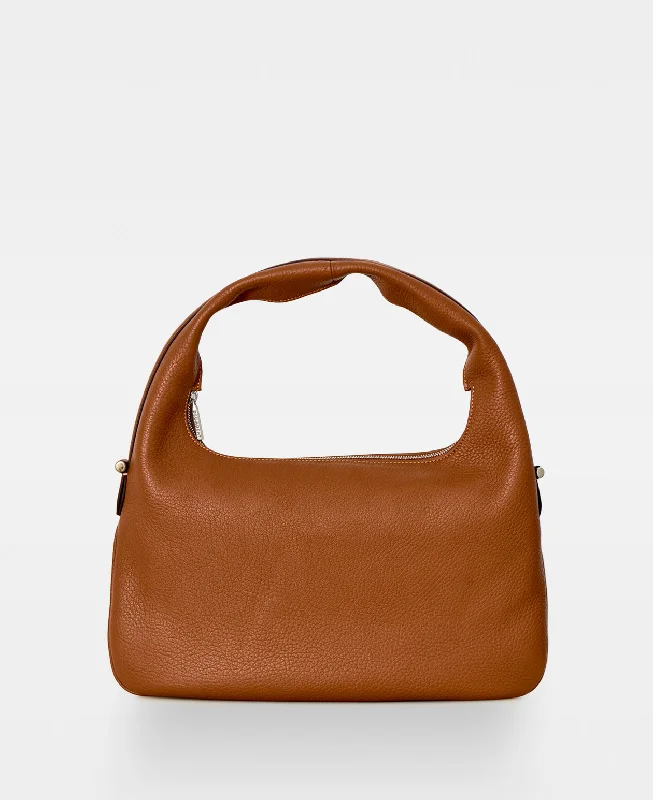Luxe Style Discounts SOPHIA shoulder bag - Cognac Fashion-Forward Bags, Now On Sale Luxe Style Discounts SOPHIA shoulder bag - Cognac Fashion-Forward Bags, Now On Sale
