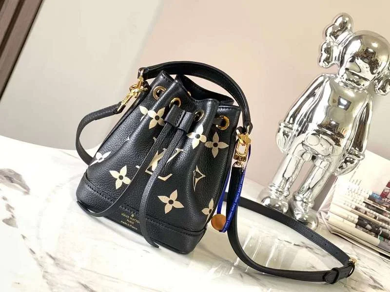 On-Trend Fashion Offers LOV2 Bags - Luxurious Bags  177 Trendy Bags, Huge Savings