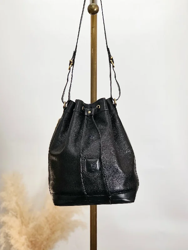 Explore What's New CELINE Blason Side Pocket Drawstring Shoulder bag Black Vintage dw8eb4 Modern Handbags With Stylish Discounts Explore What's New CELINE Blason Side Pocket Drawstring Shoulder bag Black Vintage dw8eb4 Modern Handbags With Stylish Discounts