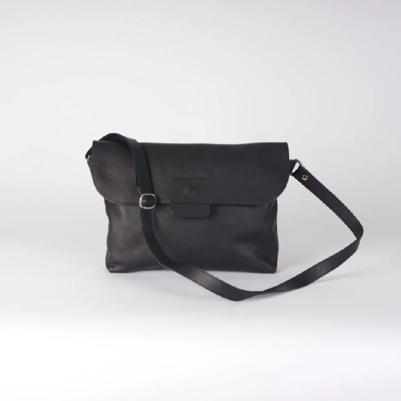 Bold And Flash-Sale Bags Navy Apex Tab Bag Grab Stylish Bags Before They're Gone