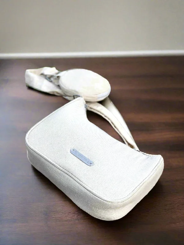 Bags With Discounts Cream Shoulder Bag Timeless Handbags At Reduced Prices