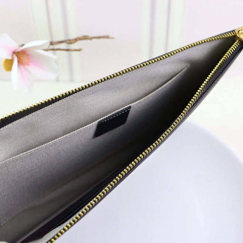 Senior Travelers Lawi - Guki Wallet - 446 Designer-Inspired Bags, Best Prices