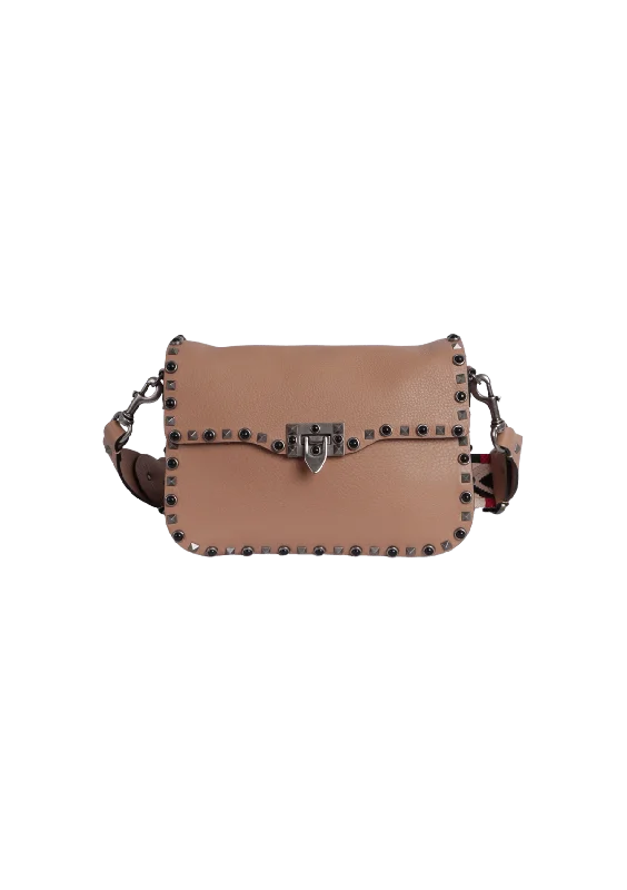 Romantic Chic Deals GUITTAR ROCKSTUD ROLLING BAG Affordable Elegance, Grab Yours Now