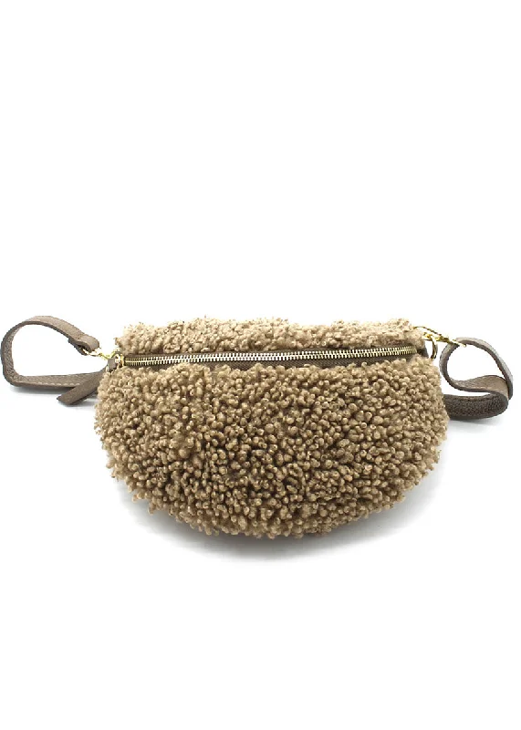 Bee Crossbody Pouch Affordable Elegance With High-Quality Bags