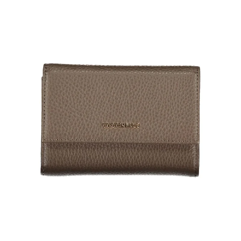 Coccinelle Elegant Triple Compartment Leather Wallet Grab Stylish Bags Before They Sell Out Coccinelle Elegant Triple Compartment Leather Wallet Grab Stylish Bags Before They Sell Out