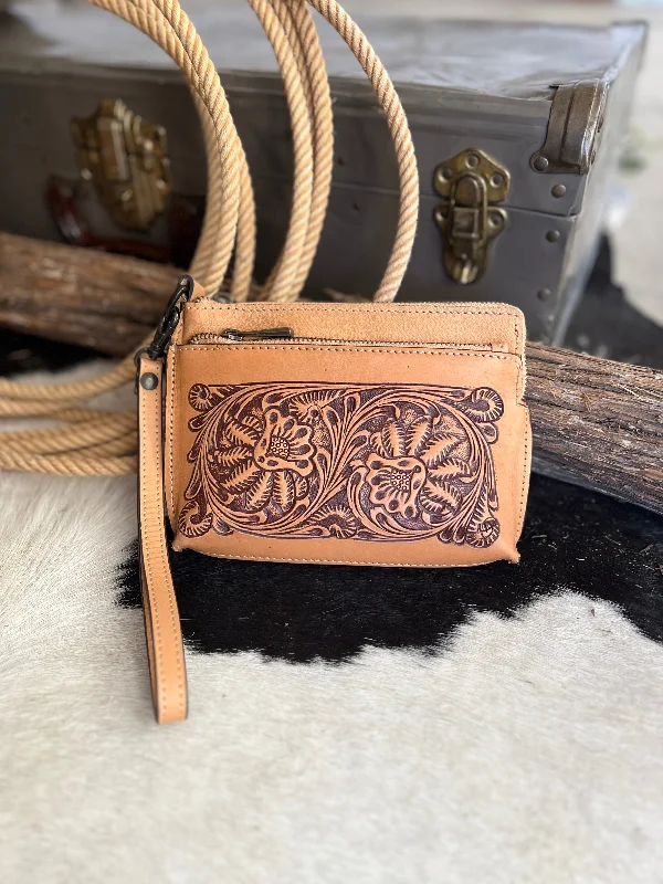 Darling Small Hand Tooled Leather Wristlet Pouch Bag Elegant Purses At Clearance Prices Darling Small Hand Tooled Leather Wristlet Pouch Bag Elegant Purses At Clearance Prices