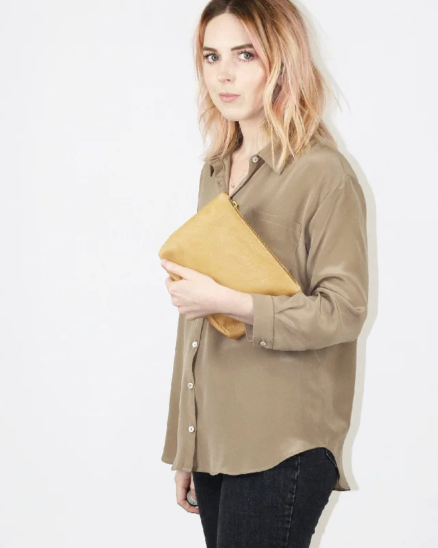 Drift Clutch Iconic Handbags At Budget-Friendly Prices