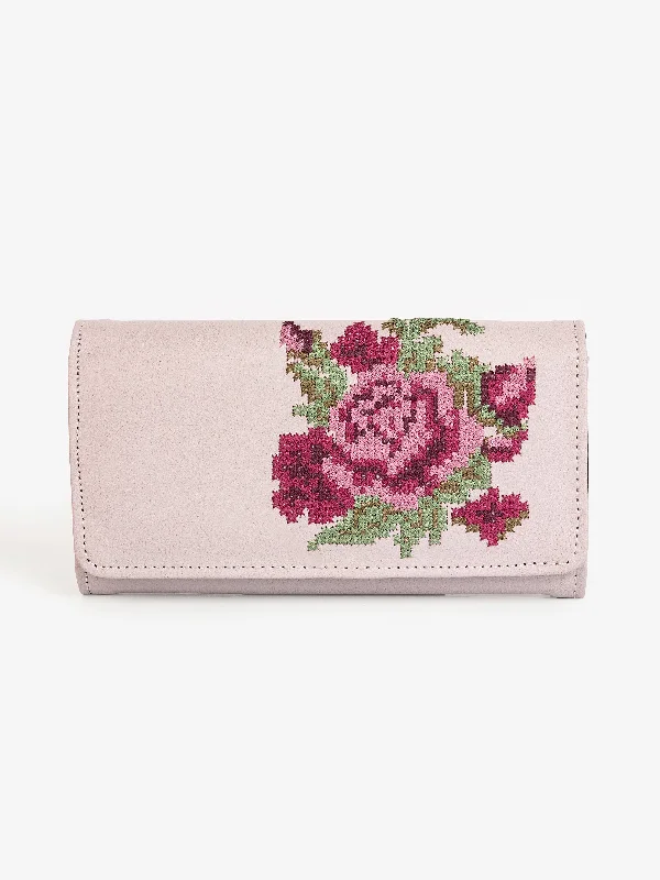Embroidered Wallet Statement Handbags At Unbeatable Discounts