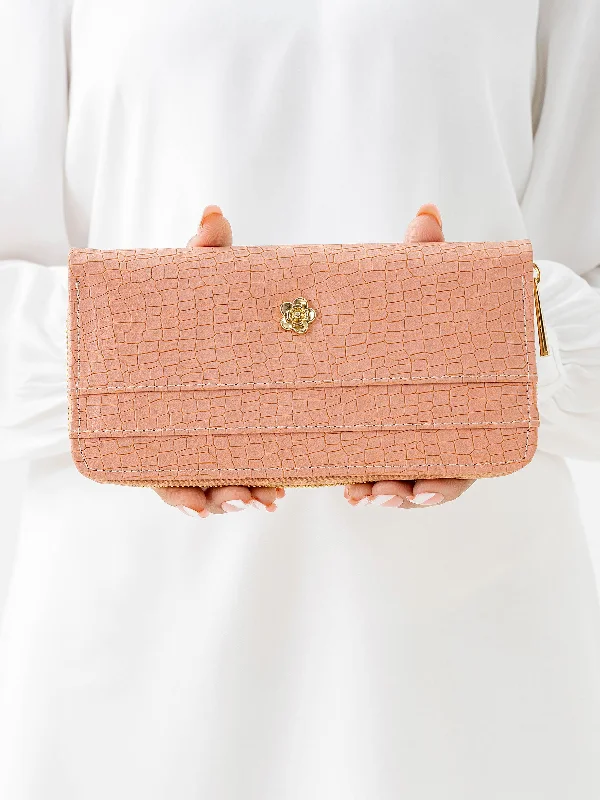 Snake Textured Zip Wallet Designer Bags, Low Prices