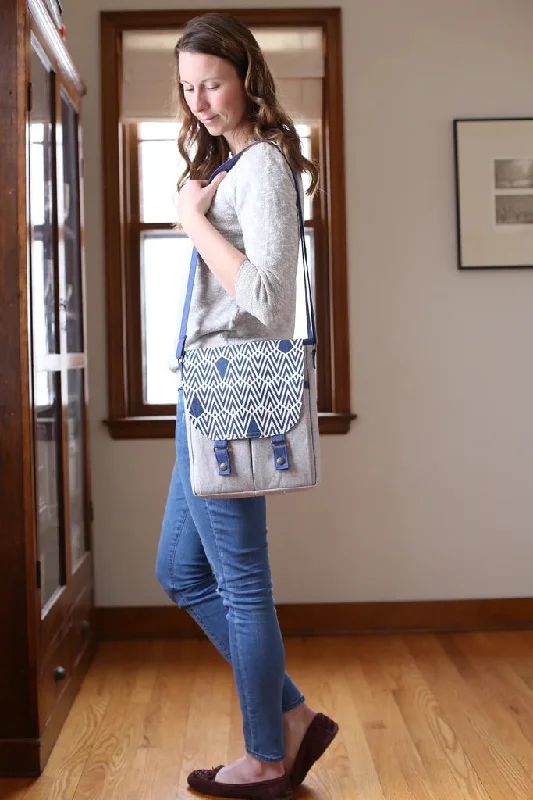 Noodlehead Campfire Messenger Bag Upgrade Your Look With Our Exclusive Bag Deals
