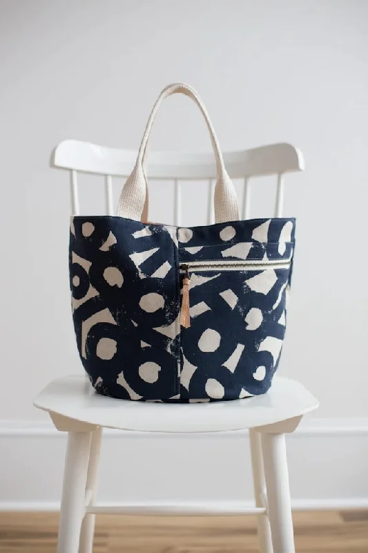 Noodlehead Crescent Tote Don't Miss Out – Handbag Discounts