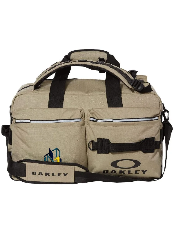 Oakley 50L Utility Duffel Bag Carry Elegance For Less