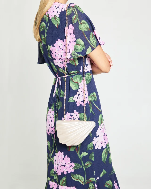 Ratana Shell Clutch Premium Handbags At Unbeatable Markdowns