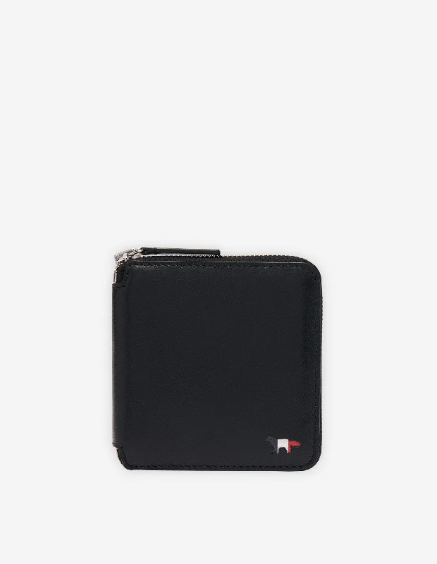 MAISON KITSUNE TRICOLOR FOX SQUARE ZIPPED WALLET BLACK Stylish Totes, Special Discounts MAISON KITSUNE TRICOLOR FOX SQUARE ZIPPED WALLET BLACK Stylish Totes, Special Discounts