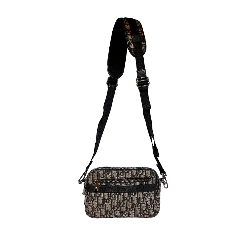 Christian Dior/Cross Body Bag/Monogram/NVY/safari messenger Timeless Handbags At Reduced Prices Christian Dior/Cross Body Bag/Monogram/NVY/safari messenger Timeless Handbags At Reduced Prices