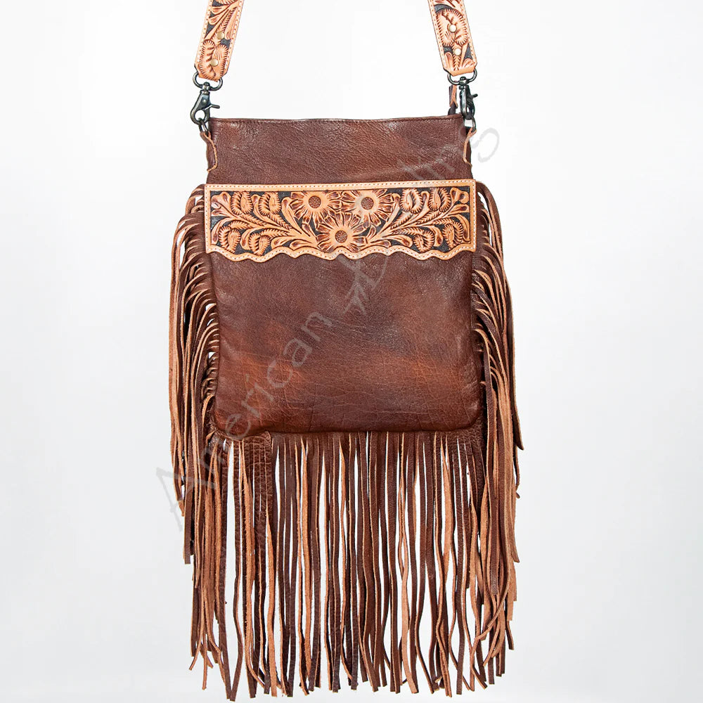 American Darling Conceal Carry Leather/Tool/Fringe Messenger Bag Your Perfect Bag At The Perfect Price American Darling Conceal Carry Leather/Tool/Fringe Messenger Bag Your Perfect Bag At The Perfect Price