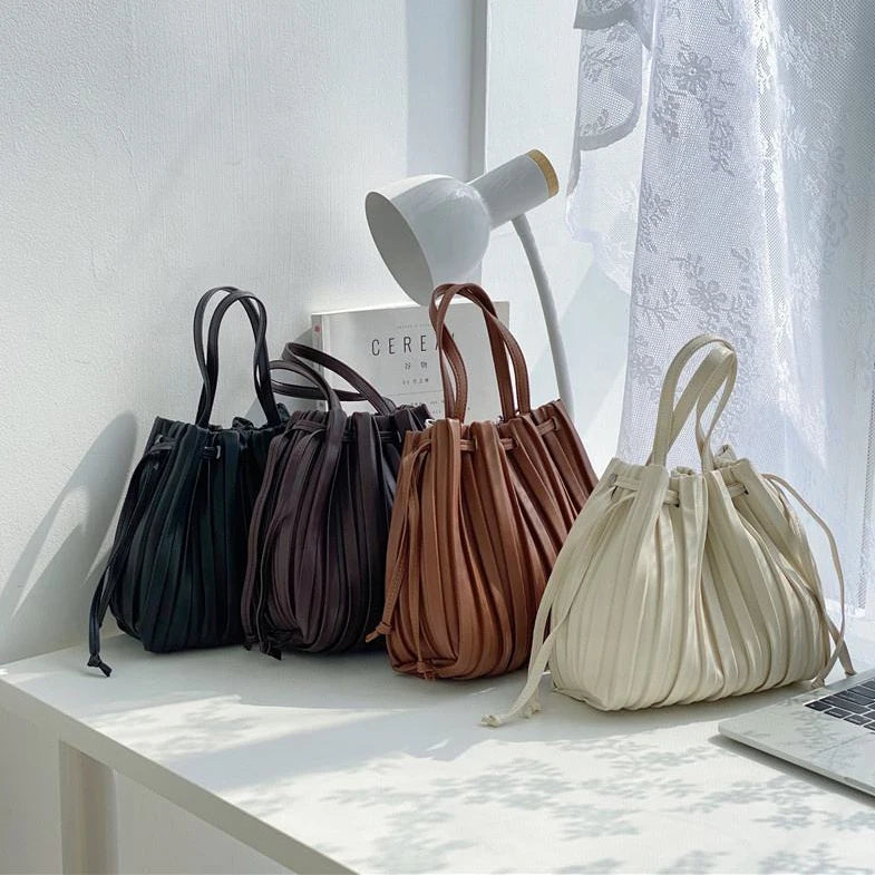 BM9177 Wholesale plain creative design trend women tote bag fashion Lady's messenger bag striped pleated Women's handbags Final Call – Shop Stylish Bags Before They're Gone BM9177 Wholesale plain creative design trend women tote bag fashion Lady's messenger bag striped pleated Women's handbags Final Call – Shop Stylish Bags Before They're Gone