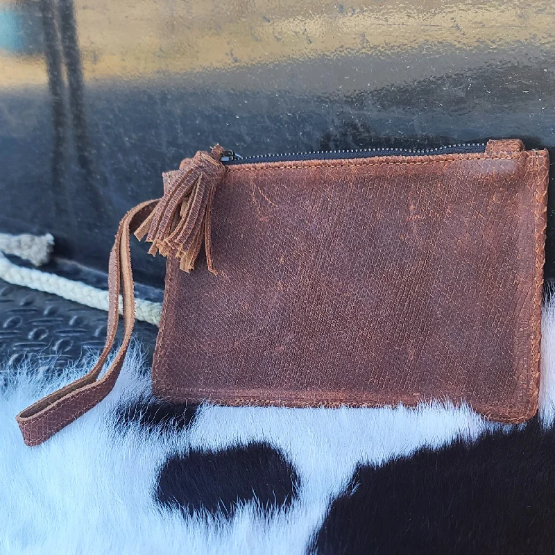 Brown Wristlet The Best Handbag Offers Are Here