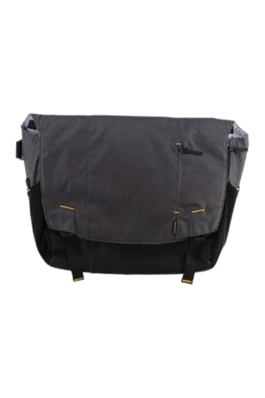 Burley Transit Messenger Bag Upgrade Your Look With Our Exclusive Bag Deals