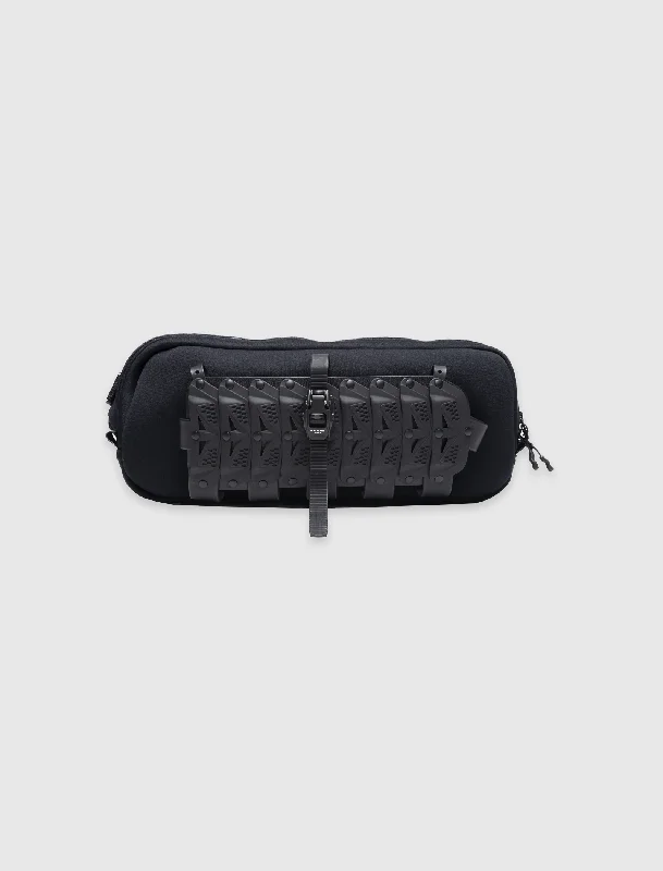 INNERRAUM JUNYA MESSENGER BAG Classic Totes At Unbeatable Deals